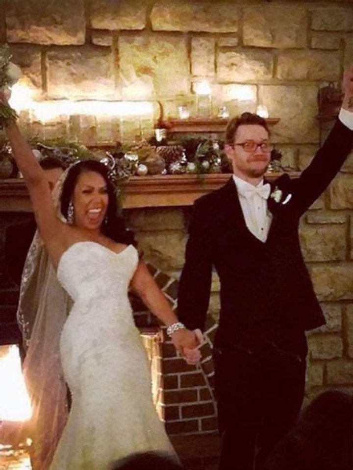 Who Is Kiely Williams Husband